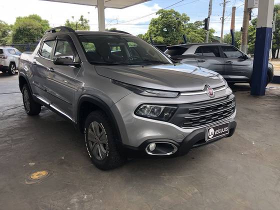 FIAT TORO 1.8 16V EVO FLEX FREEDOM AT6 FIAT TORO 1.8 16V EVO FLEX FREEDOM AT6